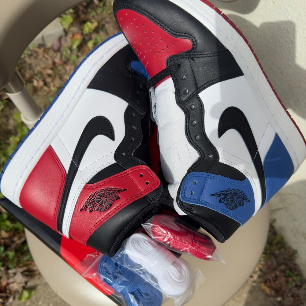 Air Jordan 1 Top 3